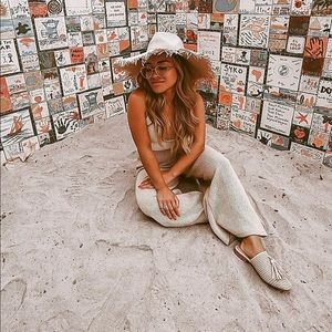 MEET THE SELLER/BUYER💕